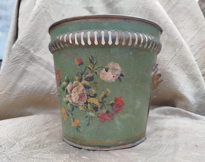 jardinière d'intérieur ancienne certainement XX ème siècle, peint à la main et tête de lion