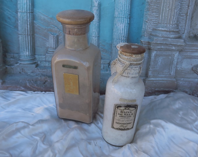 2 grands flacons parfumerie Lenthéric, bains de sel Américain et Ambre mousse