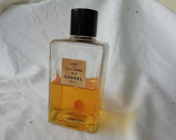 eau de Cologne numéro 5 de Chanel, flacon ancien, parfum vintage