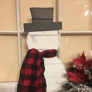 Handmade Wooden Snowman Decor: Buffalo Plaid Scarf, Winter Farmhouse