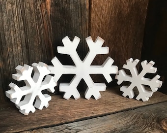 Country Snowflake Decor, White Distressed Snowflake,  Farmhouse Christmas Decor,  Country Christmas Decor, Sweet Love Blooms