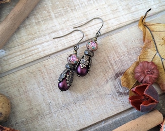 Vintage Vibe Maroon & Rose Earrings