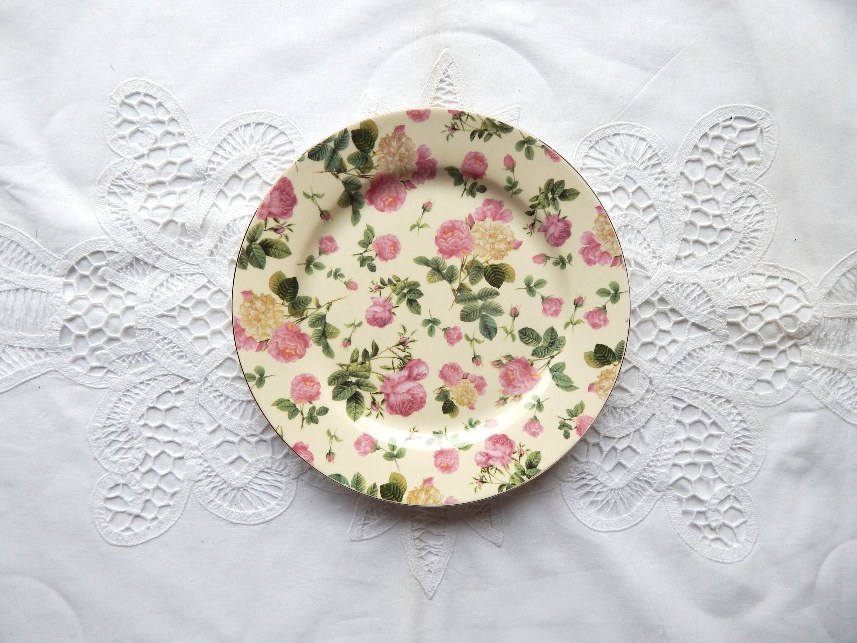 Plate  Chintz  Pastel yellow  Pink Roses. Side Plate, Salad, Dessert Plate Fine Bone China. Serving Platter Table Centerpiece for birthday