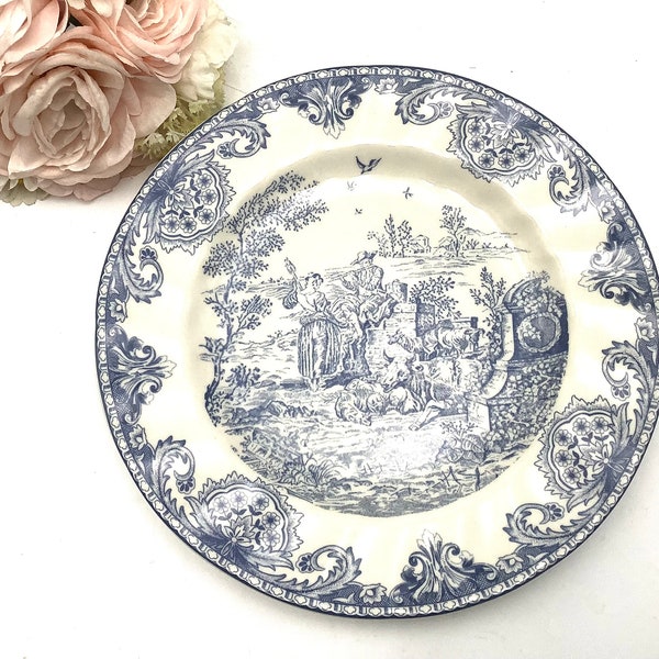 Blue and White Plate Luncheon Dinner Fine Porcelain. Old Britain Castles Johnson Brothers. Made in England Serving Platter Table Centerpiece