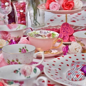 ALL PINK Mismatched Tea Cups and Saucers  Party favors Birthday  Bridal Luncheon  Baby Shower. Comes with tea, spoon, napkin and gift box