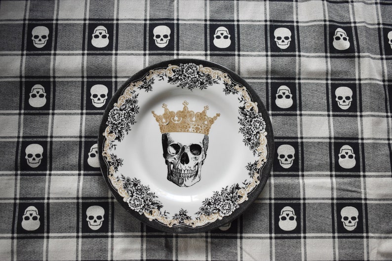 Skull Plate. Queen Skull. Sugar Skull with Gold Crown. image 1