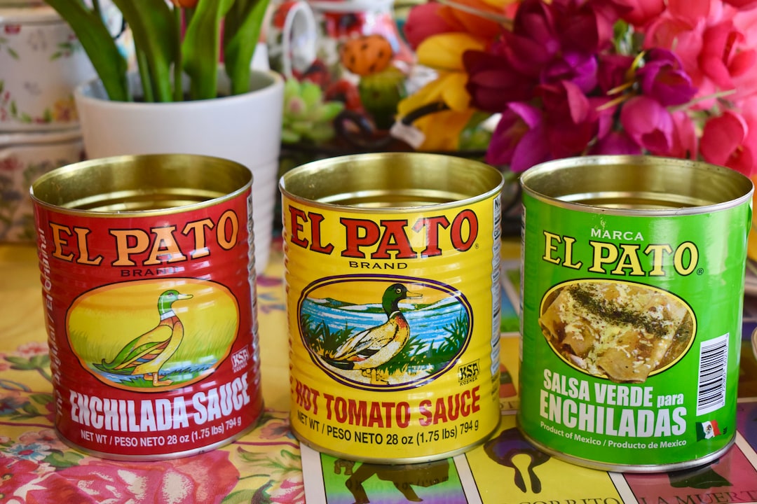 Large El Pato Mexican Cans Fiesta Mexican Party Decorations. Flower Vase Arrangement