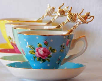 Teaspoon for tea  New Silver Plated set of spoons  to match cup and saucer collection. Lovely set of 4 spoons with Gift Box. Birthday Gift