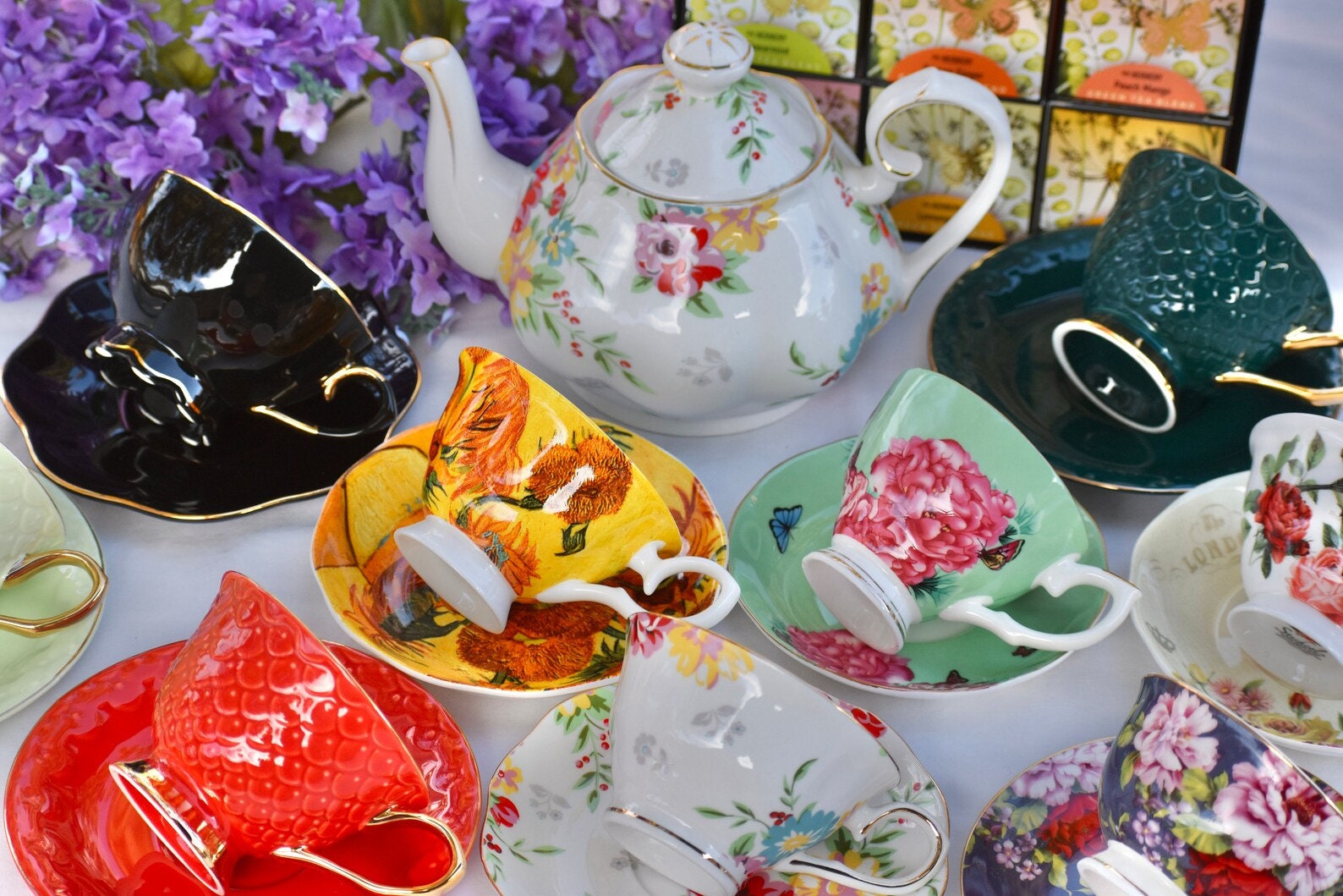 ミュージシャン the GazettE 19TH ANNIVERSARY TEA SET Amazon.co.jp: the GazettE TEA SET 19周年 : おもちゃ