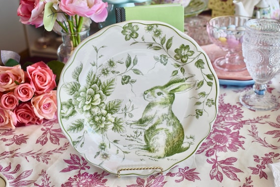 Easter bunny top salad plates