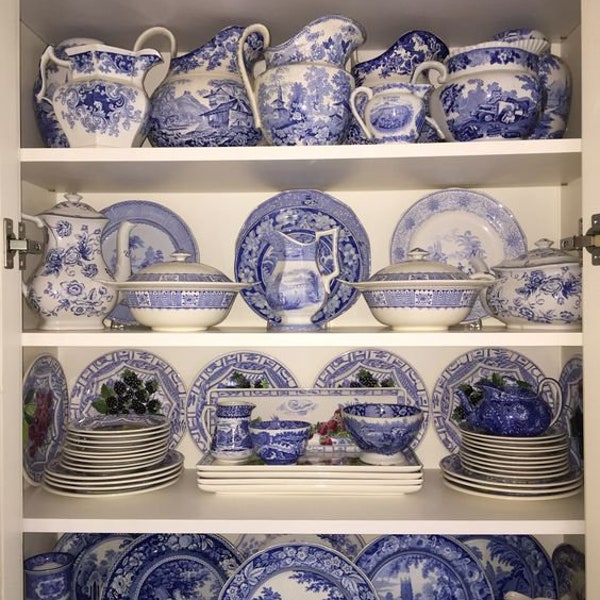 Blue and White Plates  Assortment of sizes, mismatched china  porcelain dishes  new vintage, mix and match. Wall Decoration, Hutch Display