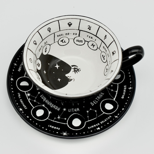 Signe de naissance personnalisé Moon Stars Tasse à thé noire et soucoupe avec cuillère en lin Serviette à thé Pack de thé, Boîte cadeau Divination spirituelle Wicca