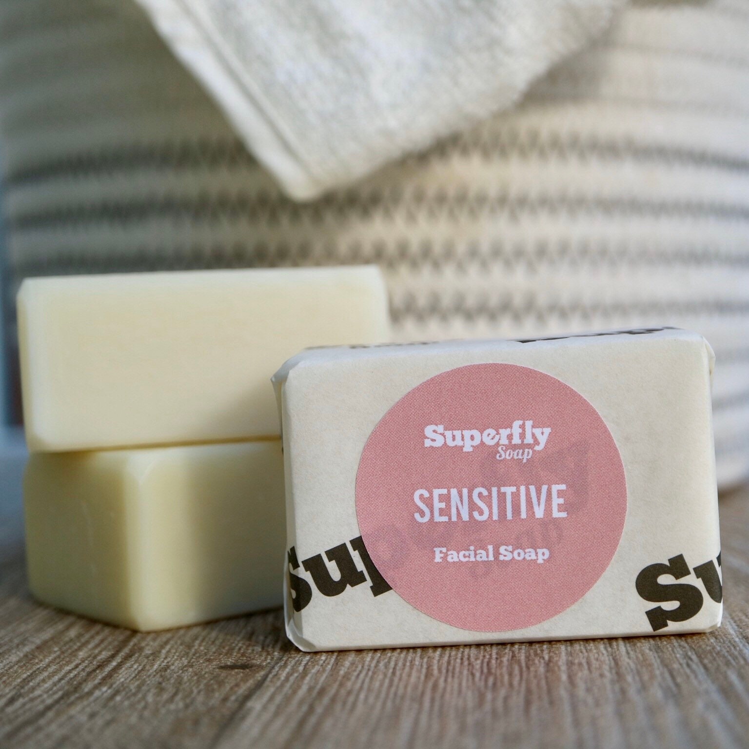 Sensitive Face Soap / 70g Handmade Cold Process Soap / 100% Natural Vegan Facial Soap Artisan / Superfly Soap