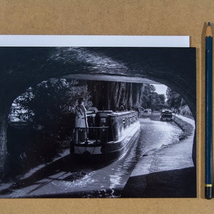 AUSVERKAUF! 5er Pack Grußkarten, Longboat on Canal, Schwarz-Weiß Fotografie, Große A5 Größe, Innen blanko