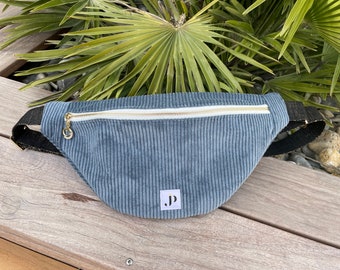 Sac bandoulière Banane velours côtelé bleu marine . 2 tailles disponibles