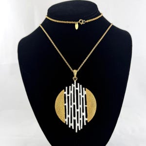 Vintage Roget MCM Pendant Necklace Gold Tone White Enamel Mid-Century Modern