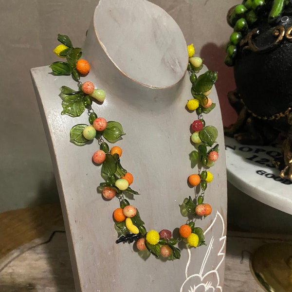 Vintage 1930s Venetian Glass Fruit and Leaf Collar Necklace