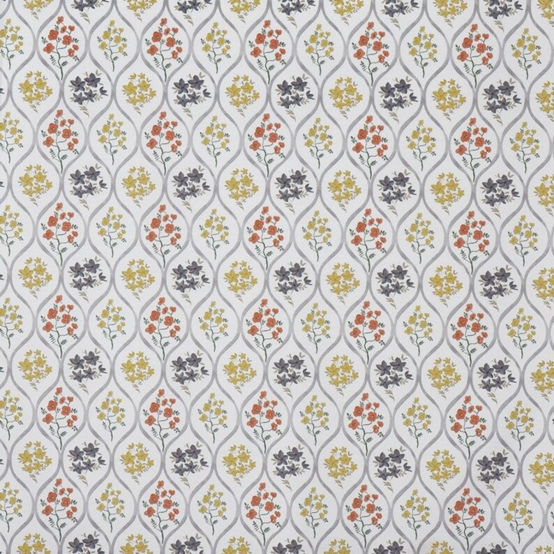 Deco/upholstery fabric Tetbury, country house vintage pattern, sold by the metre buttercup