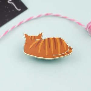 Ginger Tabby Cat Enamel Pin | Orange Cat Pin | Kitty Badge
