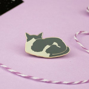 Grey Tuxedo Cat Enamel Pin | Grey and White Cat Pin | Kitty Badge