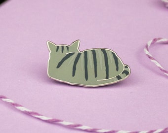 Light Grey Tabby Cat Enamel Pin | Nickel Plated Kitty Badge