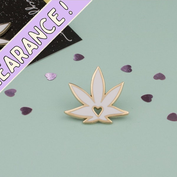 Weed Heart Enamel Pin, Pot Leaf Pin, Cute Stoner Gifts, Cannabis Accessories, Cute Weed Badge, 420 Pin