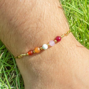 Lesbisk Pride-flaggarmband | Äkta ädelstenar och 14k guldplätering