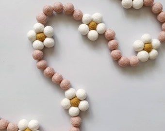 Daisy Chain Felt Ball Garland