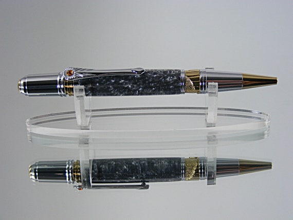 Handcrafted twist pen Art Deco