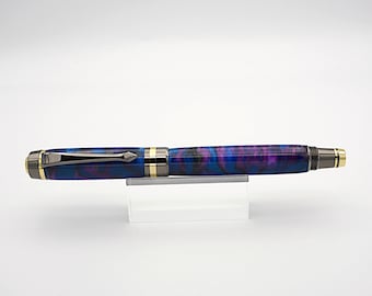 Classic Fountain Pen, Amethyst Resin in 24k Gold and Gunmetal