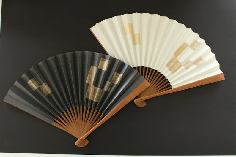 Japanese hand fan,Real gold leaf /& silver leaf,Authentic Japanese paper,traditional craft in Kyoto,Made in Japan,gift,good luck gift,White2