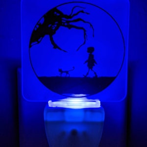 Horror/pop culture LED night light- Coraline - room decor - lighting - decoration - unique gift