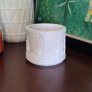 Decorative Succulent Planter pot with Native motif