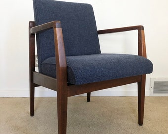 vintage Jens Risom lounge walnut lounge chair mid century