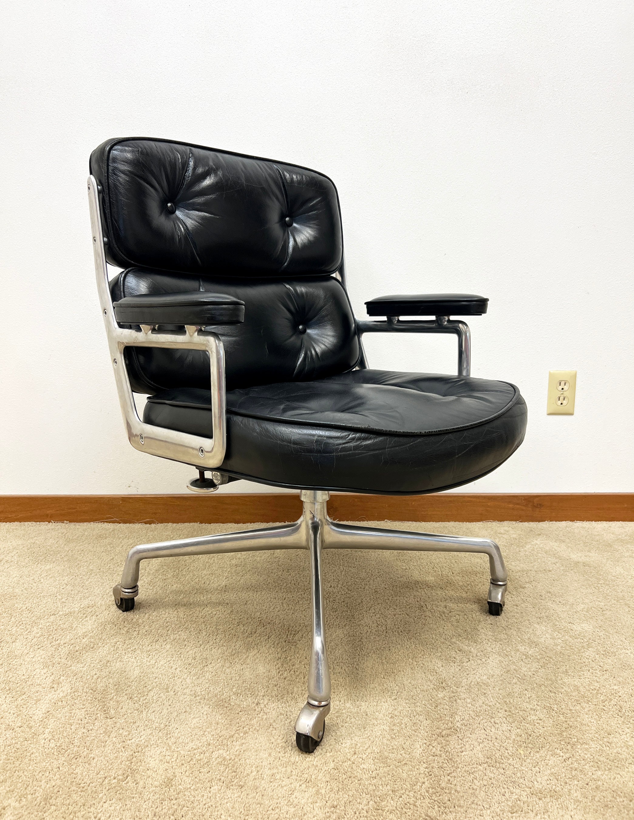 Eames Time Life executive chair Herman Miller black leather - Etsy