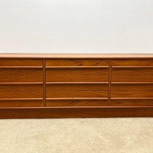 Danish modern teak 9 drawer long lowboy dresser credenza mid century
