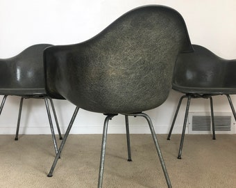 Early Herman Miller Eames Zenith Rope Edge Arm Shell Chair Mid