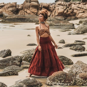 Rust maxi skirt outfit top