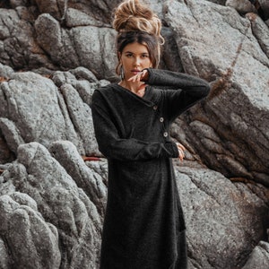Suéter con capucha para mujer Amita en morado / Suéter de entretiempo / Boho Black