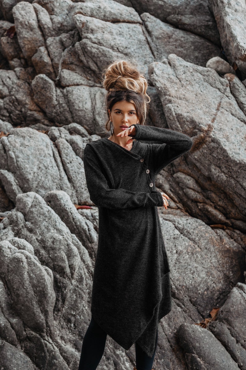Suéter con capucha para mujer Amita en morado / Suéter de entretiempo / Boho Black
