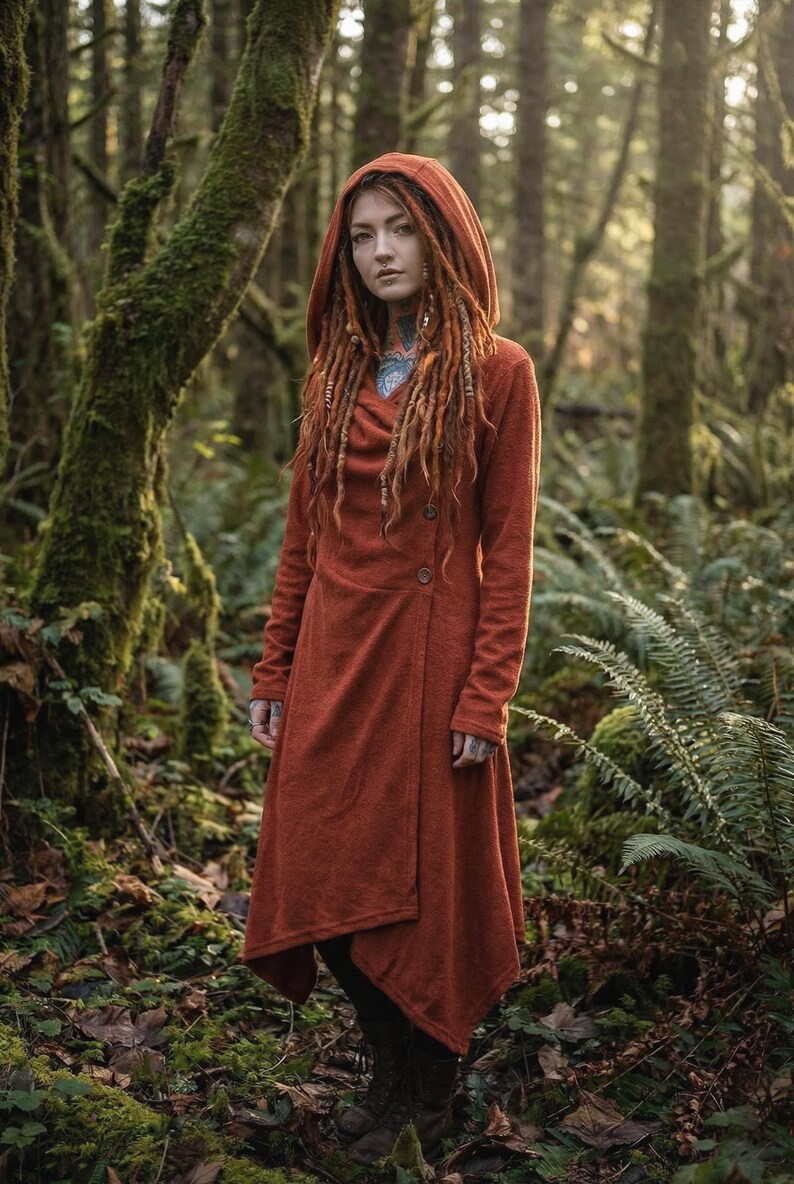 Suéter con capucha para mujer Amita en morado / Suéter de entretiempo / Boho Brick