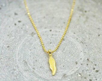 dainty golden necklace with golden feather / 24k gold plated / gold chain / gold jewelry / ball chain