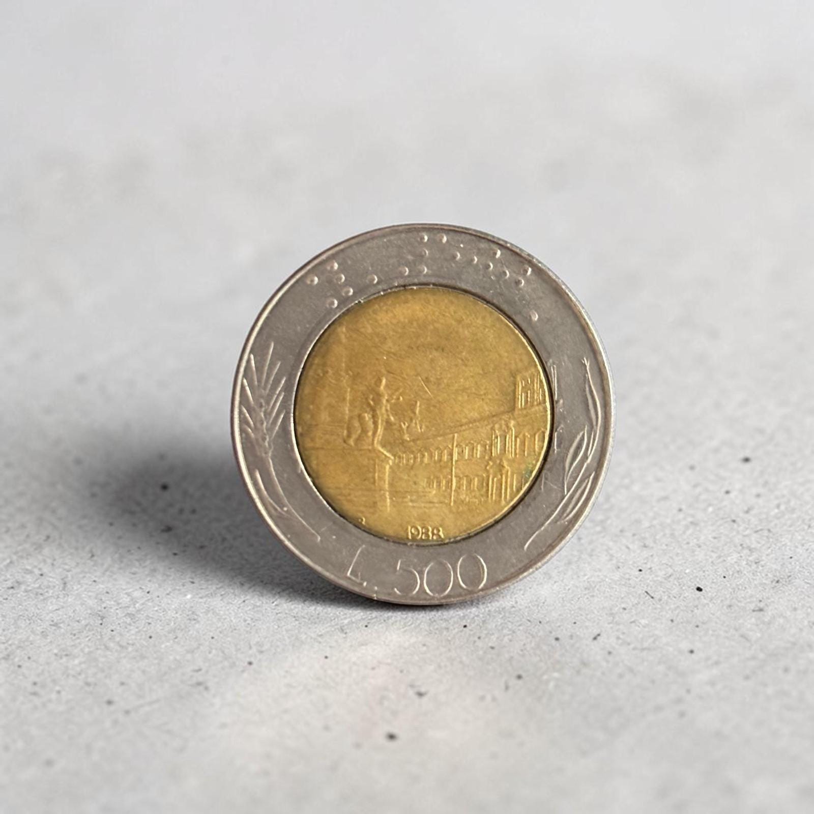 希少1965年1977年1,978年1979年イタリア 100リラ 女性と木 100 lire 1979 - Etsy 日本