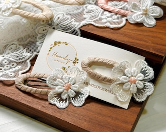 Handmade Embroidered lace flower hair clips, embroidered daisy hair clip, baby girl hair accessories, Gift for girl