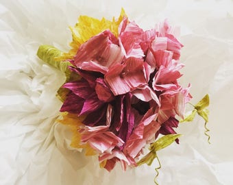 Bouquet Francesca - bouquet con fiori di carta - bouquet damigella - bouquet da lancio