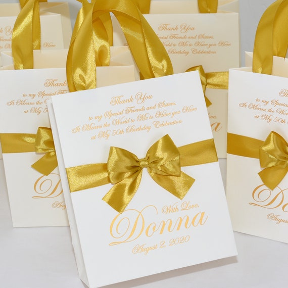 100 Chic Birthday Gift Bags Black & Gold Paper Bag With Satin Ribbon, Bow  and Foil Names Anniversary Party Favors for Guests 