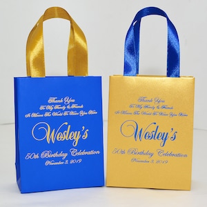 20 Royal Blue & Gold Birthday Party Favor Bags für Gäste mit Satinbandgriffen und Ihrem Namen, personalisierte Geschenktüte zum 50-jährigen Jubiläum