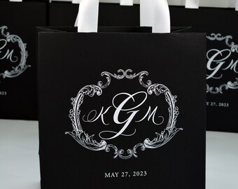 35 Monogram Wedding Welcome Bags: Elegant Personalized Favors