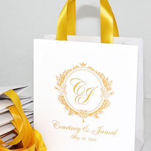 30 Gold Personalized Wedding Welcome Bags with satin ribbon handles and your names, Elegant Monogram gifts and favors for wedding guests