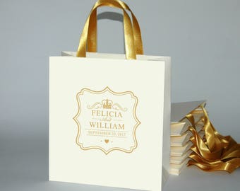 25 Ivory & Gold Welcome Bags with satin ribbon handles and names - Wedding Welcome Bags for yur guests - Elegant Wedding Gifts and Favors